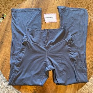 Women's Gray Leggings